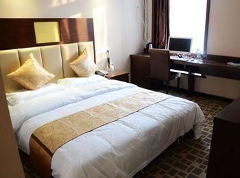 סוג'ואו Cardin Holiday Hotel מראה חיצוני תמונה